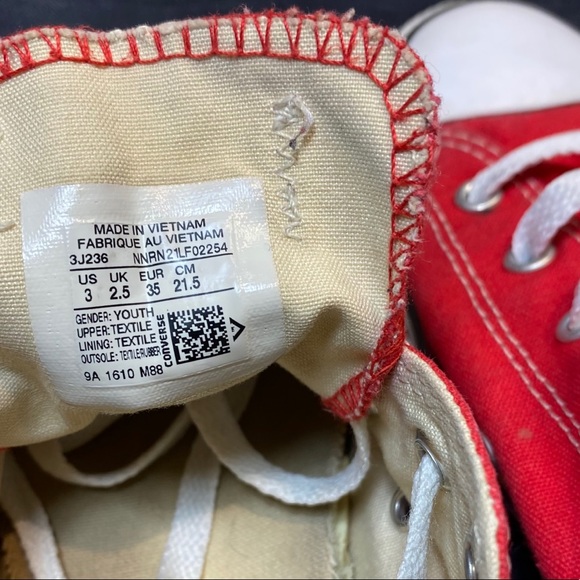 Converse All Star Low - Red Canvas / White Details - Youth size 3 - Picture 12 of 16